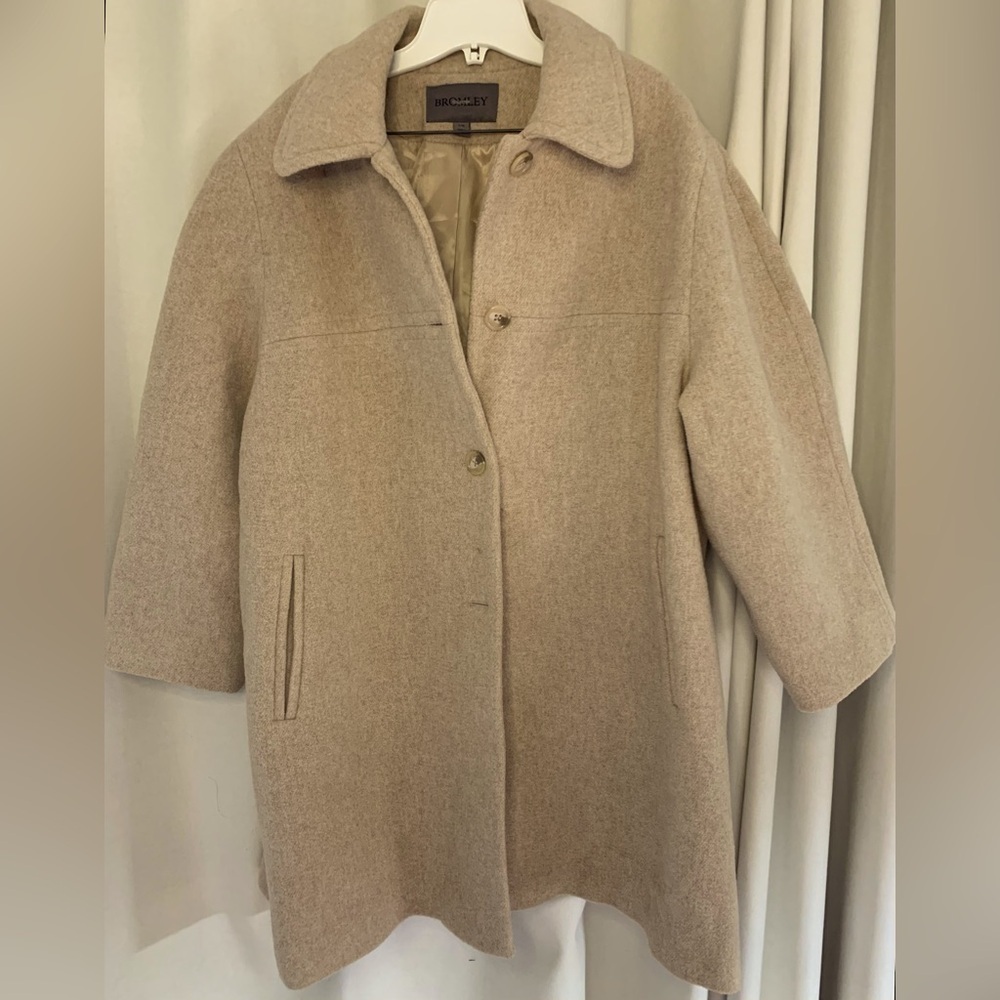 Bromley Collection Women’s Wool Coat, Single-Breasted, 4-Button, Beige; …
